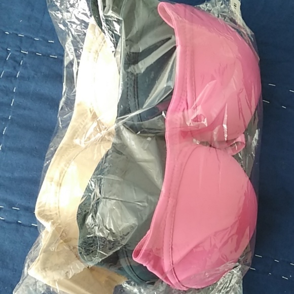 Size too small for owner. - Picture 1 of 4